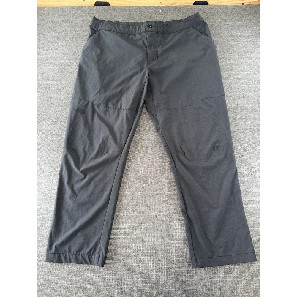 The North Face Men's Hiking Pants Gray 42x30 Short Outdoor Lightweight Nylon